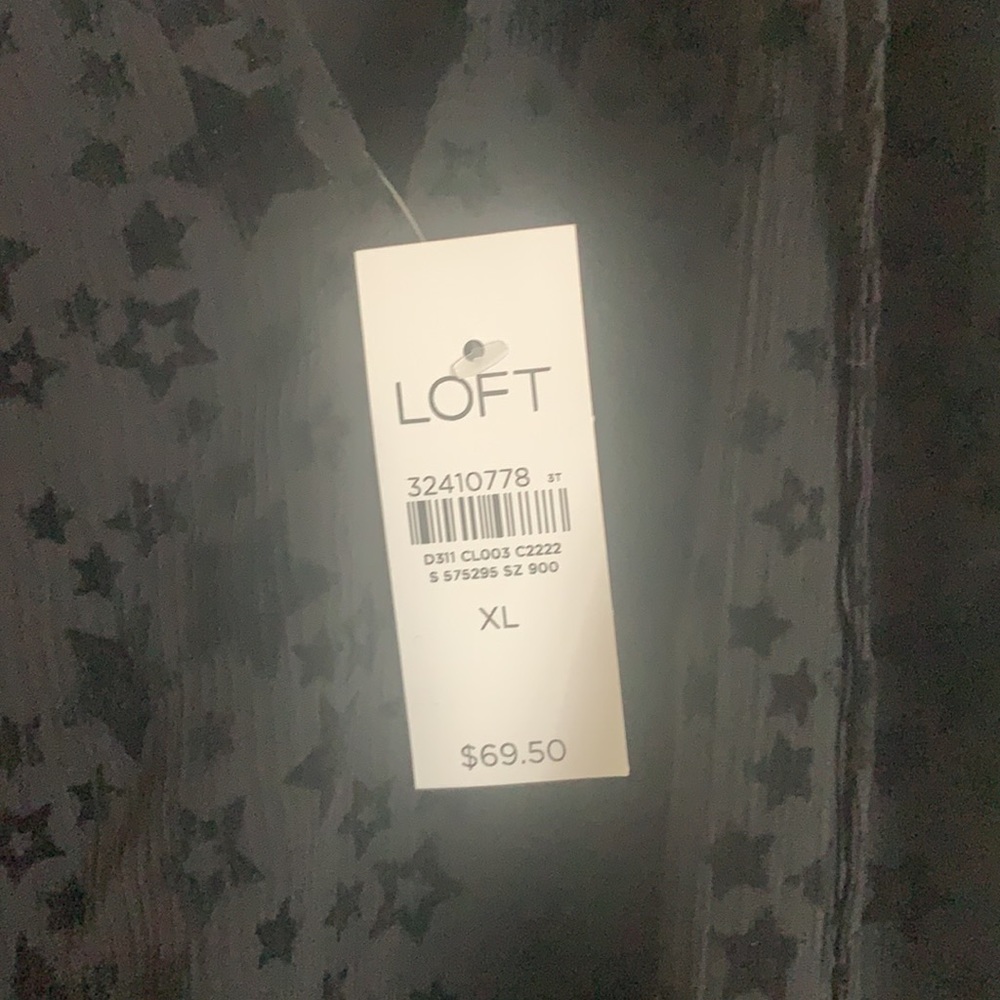 Blouse - Picture 2 of 3